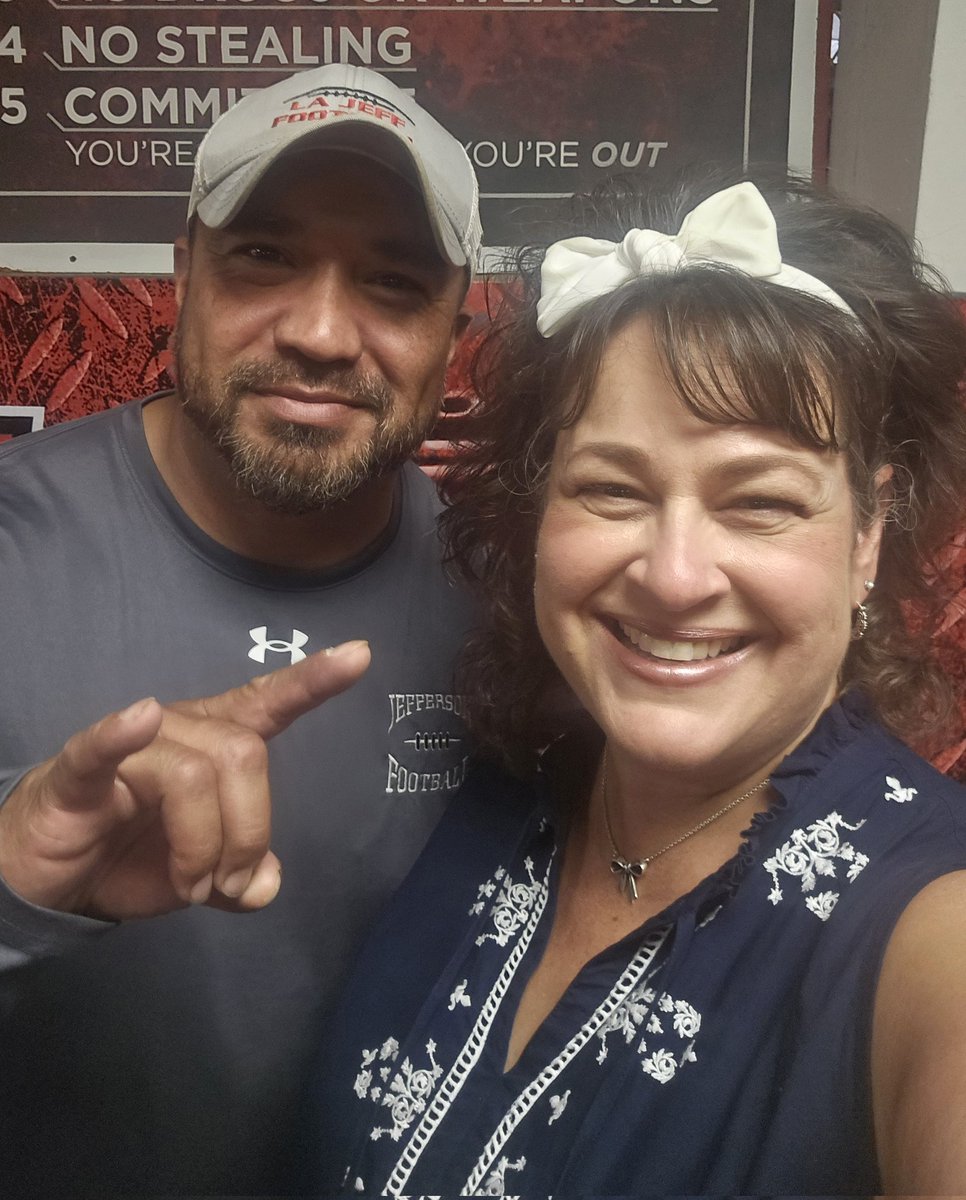 Jen Pratt ~ Vertical Raise, El Paso (@vraiseelpasotx) on Twitter photo โค๏ธ๐ค๐ Please help support the Jefferson Silva HS Football Spring 25 Fundraiser by donating or sharing. vraise.org/lYWNcr
<a href="/LaJeffFB/">Coach T. Martinez</a> <a href="/tony122671/">Tony Pinon</a>
<a href="/VerticalRaise/">Vertical Raise</a> <a href="/JSHS_Official/">Jefferson/Silva HS Official</a> <a href="/EPISDathletics/">EPISD ATHLETICS</a> โค๏ธ๐ค๐ Please help support the Jefferson Silva HS Football Spring 25 Fundraiser by donating or sharing. vraise.org/lYWNcr
<a href="/LaJeffFB/">Coach T. Martinez</a> <a href="/tony122671/">Tony Pinon</a>
<a href="/VerticalRaise/">Vertical Raise</a> <a href="/JSHS_Official/">Jefferson/Silva HS Official</a> <a href="/EPISDathletics/">EPISD ATHLETICS</a>