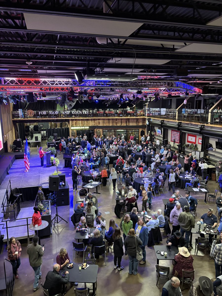 At the Hansen/Lems campaign announcement. Hard to gauge crowd size. Lots of people on the main floor and more upstairs. But safe to say it’s hundreds.
