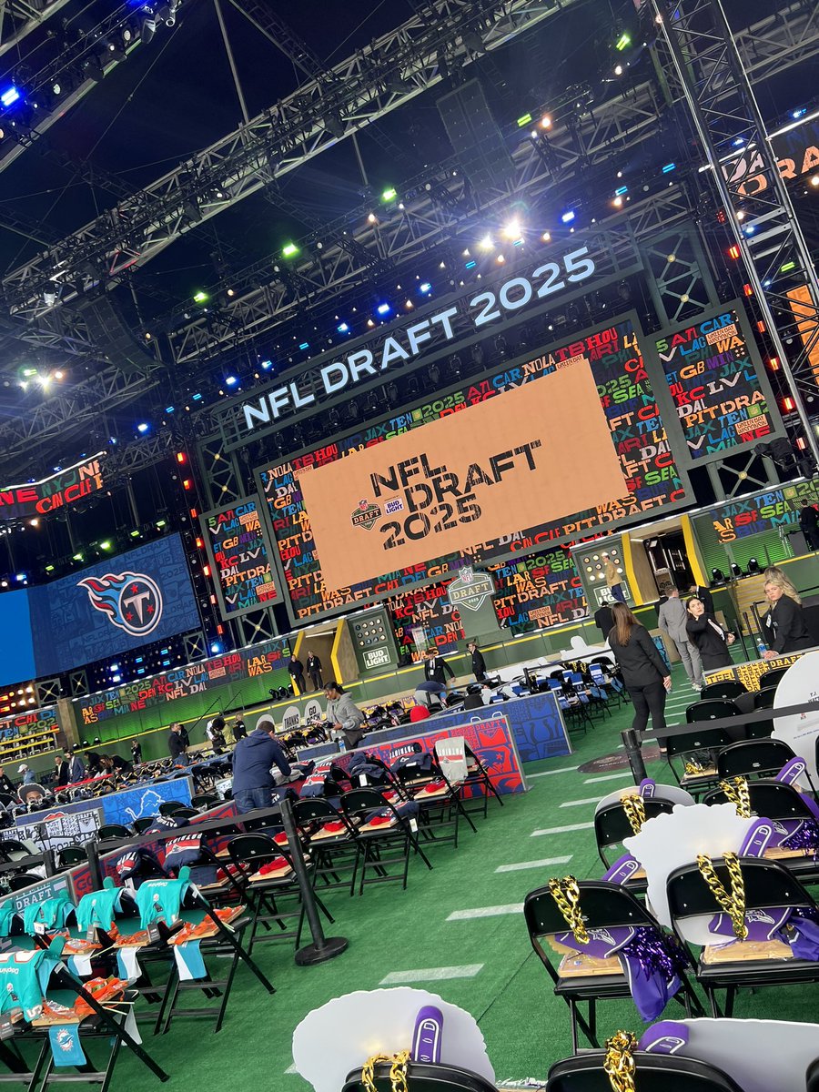 Stefan Tribble tweet media