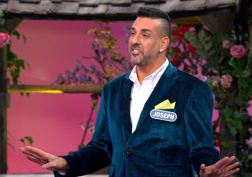 WheelOfHotties's tweet image. Name: Joseph Galeano
Episode: S42 E164 4/24/2025
Status: Goes to Disney frequently. Loves dressing up in themed costumes with his friend group known as #ThreeFriends. His mom's birthday is coming up but he made sure to censor her age. No mention of SO.

#WheelofFortune