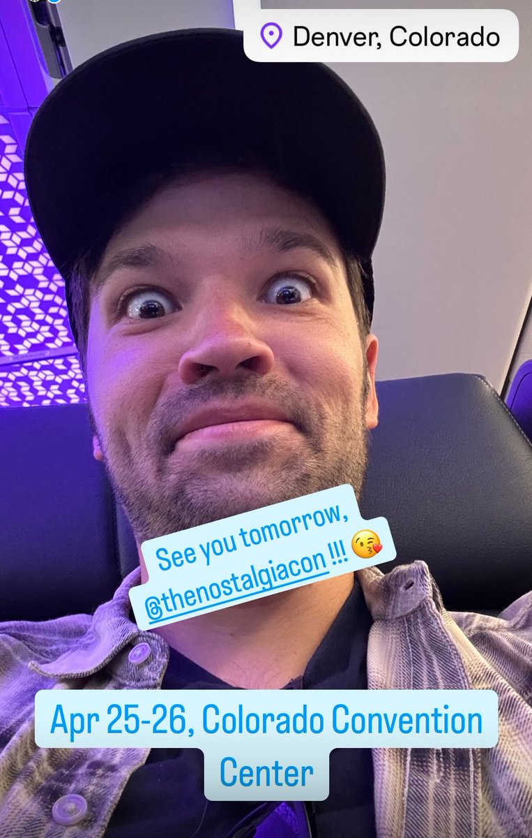 NathanKress's tweet image. Braving the Denver altitude like a true hero 🫡 come say hi!!!