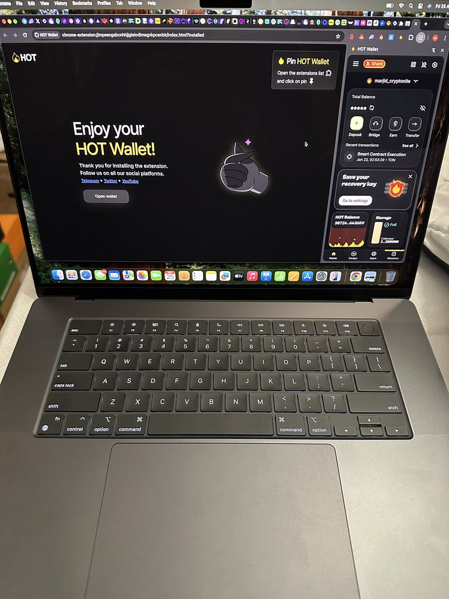 Who is awake? 

Your Idolos are lowkey farming $HOT but they won’t shill it to the public, now you know why 🤣. 

<a href="/hotdao_/">HOT Protocol 🔥</a> FOLLOW YOU…..welcome to the family Marjid. 

Retweet if you are still active on $HOT.