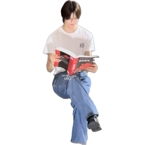 사실 티켓 팔았는데..(그때 가야하는 콘서트가 있어서 앤침가지 가면 돈이 없어요…) 너무 가고 싶어짐 근데 돈 없어서 참음