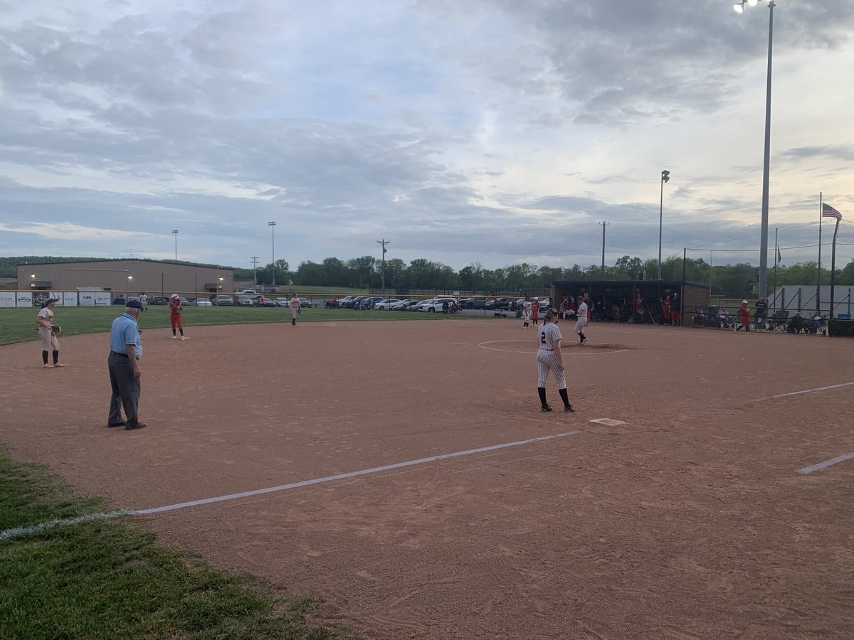 Russellville Panthers 🥎 hosting Hopkins County Central tonight.