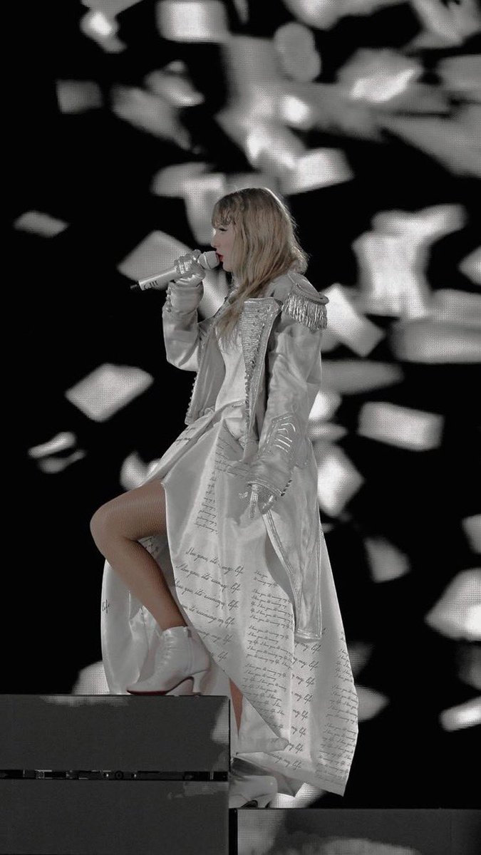 Keep everyone at an arm lengths distance that way they can’t hurt you