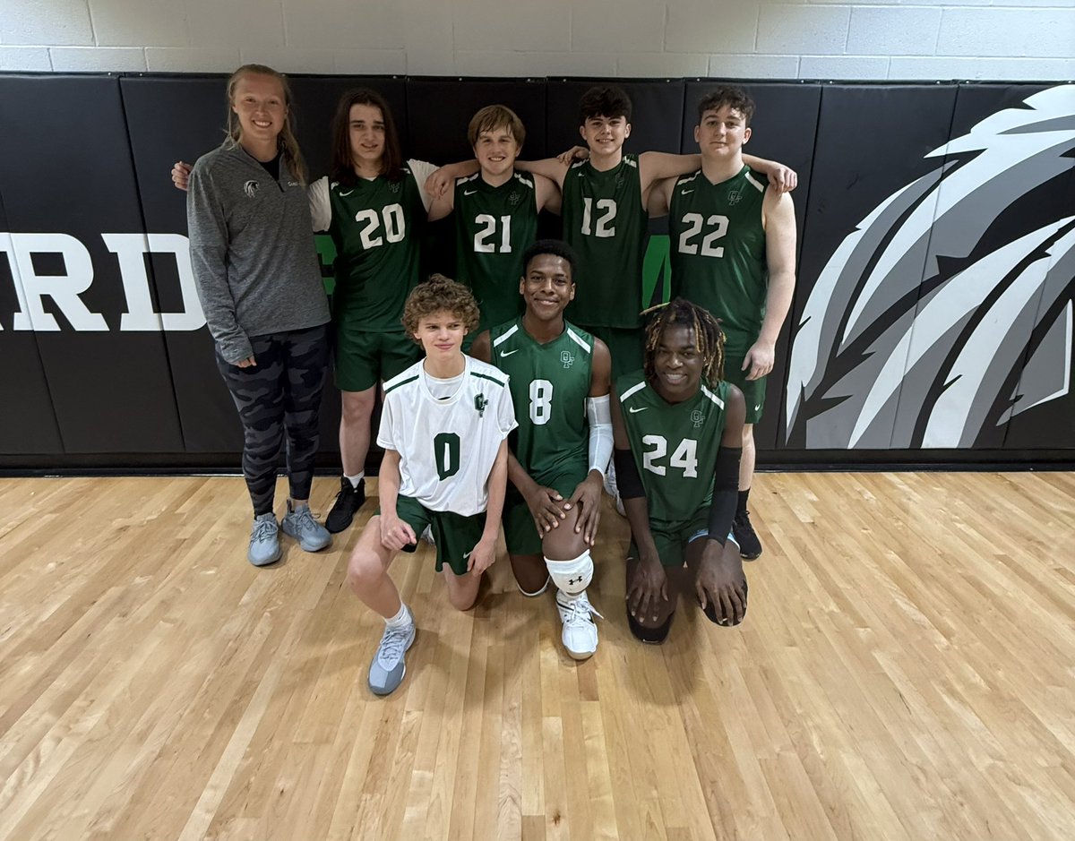 OrchardFarmVB's tweet image. JV picks up their first win tonight with a 35-33 2nd set thriller!  Followed with ANOTHER Varsity win!! Great job boys!! @OFR5_Activities