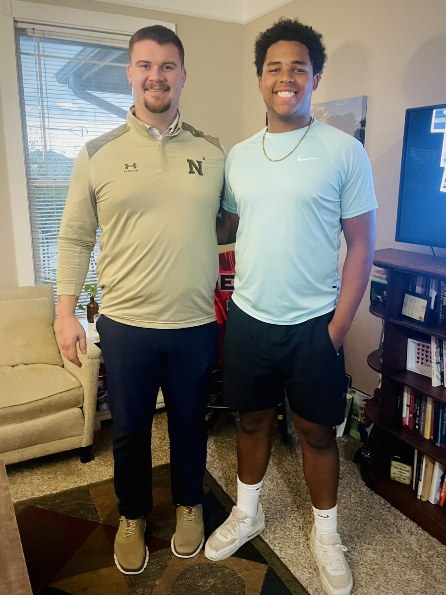 Jonah Were ‘26 DE (@jonahwere1) on Twitter photo Thank you very much <a href="/Jay_Guillermo57/">Coach Jay Guillermo</a> for taking the time to visit my mother and I. Excited to get up and see <a href="/NavyFB/">Navy Football</a>
#GoNavy
<a href="/CoachAndySims/">Coach Sims</a> <a href="/PHTrojansFB/">Park Hill Trojans Football</a> Thank you very much <a href="/Jay_Guillermo57/">Coach Jay Guillermo</a> for taking the time to visit my mother and I. Excited to get up and see <a href="/NavyFB/">Navy Football</a>
#GoNavy
<a href="/CoachAndySims/">Coach Sims</a> <a href="/PHTrojansFB/">Park Hill Trojans Football</a>