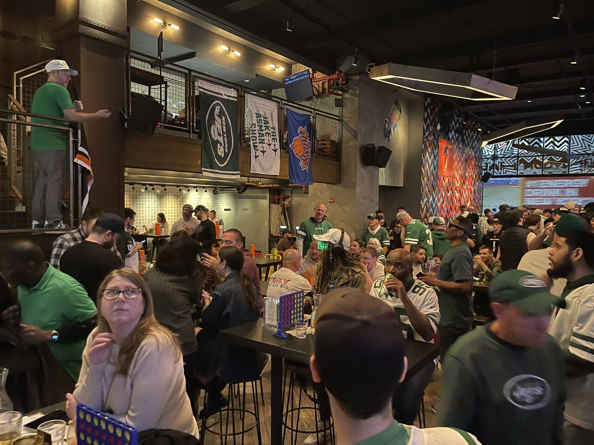 MediaAceStar's tweet photo. Live and local with @YouTube, @JakeAsman and Fireman Ed at the @nyjets draft party! #CreatorSquare https://t.co/wqJp7adNfl