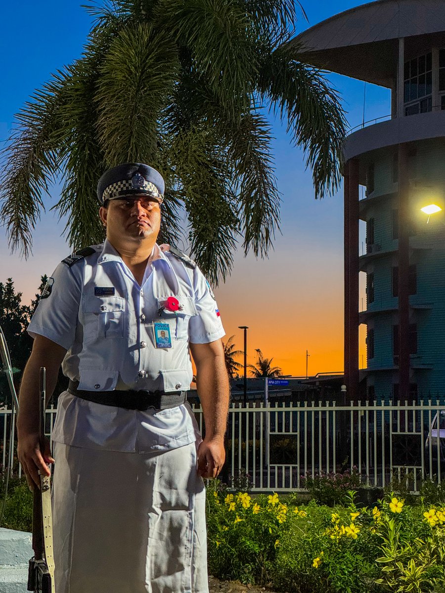 It was an honor for the Chargé Daniel Tarapacki to join the ANZAC Dawn Service today. Paying tribute alongside our friends to those who served and sacrificed is a profound reminder of the enduring bonds of friendship and shared history. Lest we forget. #ANZACDay #LestWeForget