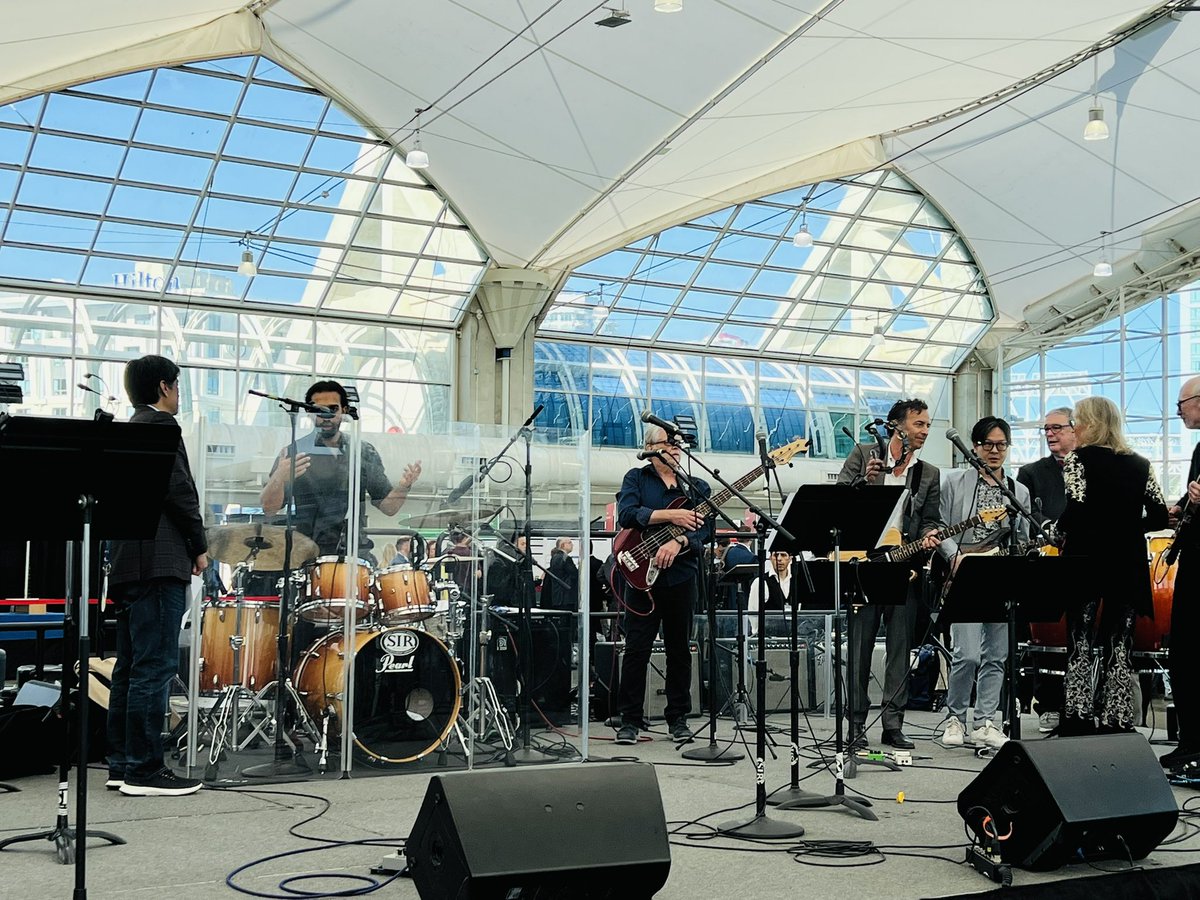 Kamala Tamirisa MD (@ktamirisamd) on Twitter photo #HRS2025
President's Welcome!!
Starting with BAND!
Our own <a href="/utedrow/">Usha Tedrow</a> #womeninEP
Is playing violin!!
🎻 ❤️🫀⚡️
<a href="/gautamsand/">Sandeep Gautam</a> <a href="/AlySanchezMD/">Aly Sanchez</a> <a href="/kcole_12/">Kristie Coleman</a> <a href="/netta_doc/">JK Han MD</a> <a href="/DanielAlyeshmer/">Daniel Alyesh</a> <a href="/BrototoD/">Brototo Deb (Brodie), MD, MIDS</a>
& all! #HRS2025
President's Welcome!!
Starting with BAND!
Our own <a href="/utedrow/">Usha Tedrow</a> #womeninEP
Is playing violin!!
🎻 ❤️🫀⚡️
<a href="/gautamsand/">Sandeep Gautam</a> <a href="/AlySanchezMD/">Aly Sanchez</a> <a href="/kcole_12/">Kristie Coleman</a> <a href="/netta_doc/">JK Han MD</a> <a href="/DanielAlyeshmer/">Daniel Alyesh</a> <a href="/BrototoD/">Brototo Deb (Brodie), MD, MIDS</a>
& all!