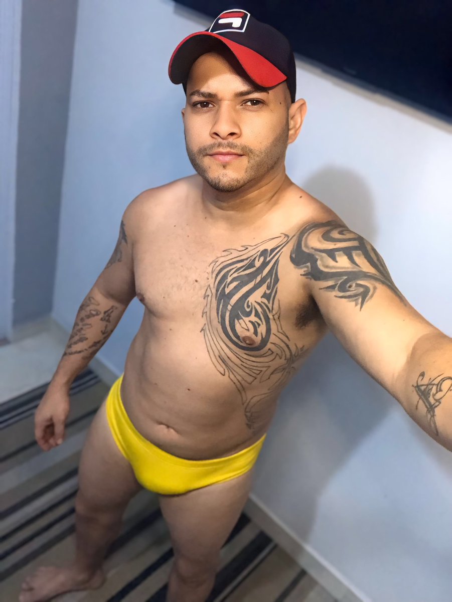 Adrianmishyell2's tweet photo. Nunca mais fui à praia #gay #LaCasaDelLosFamososCol #gaysurakarta #lgbt #gayindo https://t.co/Zc6J0zyQBv