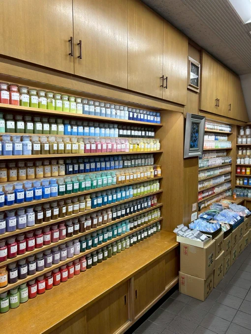 東京滞在中に周りたいところがあり、あまり在廊出来ず申し訳ありません 昨日はルドン展、そのあと上野の絵具屋さんへ。胸いっぱいの1日でした。 