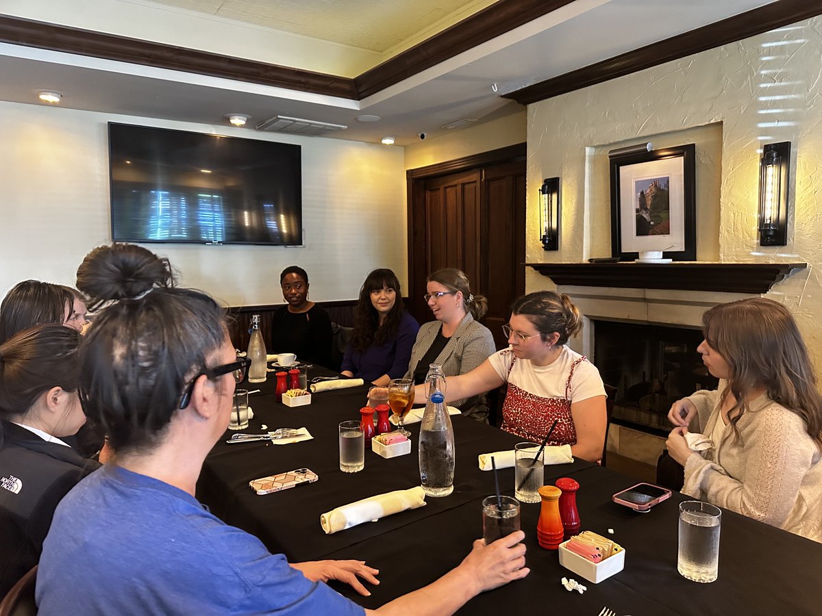 We had the best time at this month’s OKC mentor circle with Whitney Stone. Mentor circles are an intimate way to connect with other women in STEM.