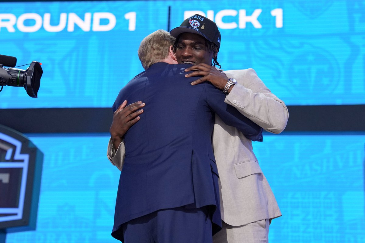 A dream come true for <a href="/Cameron7Ward/">Cameron Ward</a> ✨

📺: #NFLDraft on NFLN/ESPN/ABC
📱: Stream on <a href="/NFLPlus/">NFL+</a>