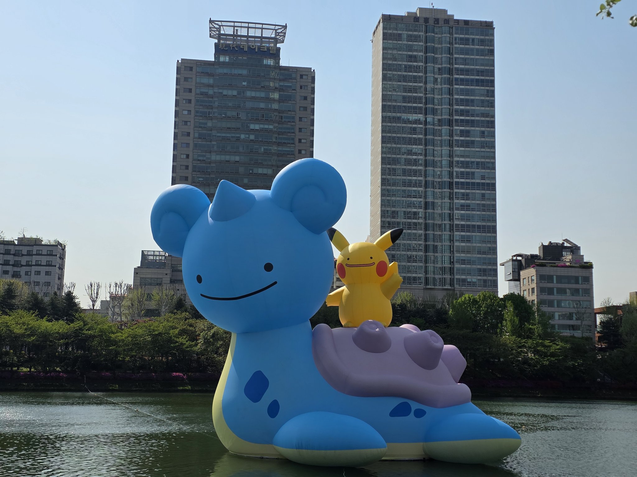 ヘンシンメタモン　ラプラス　ピカチュウ 韓国限定 ポケモン ピカチュウ ラプラス メタモン変身