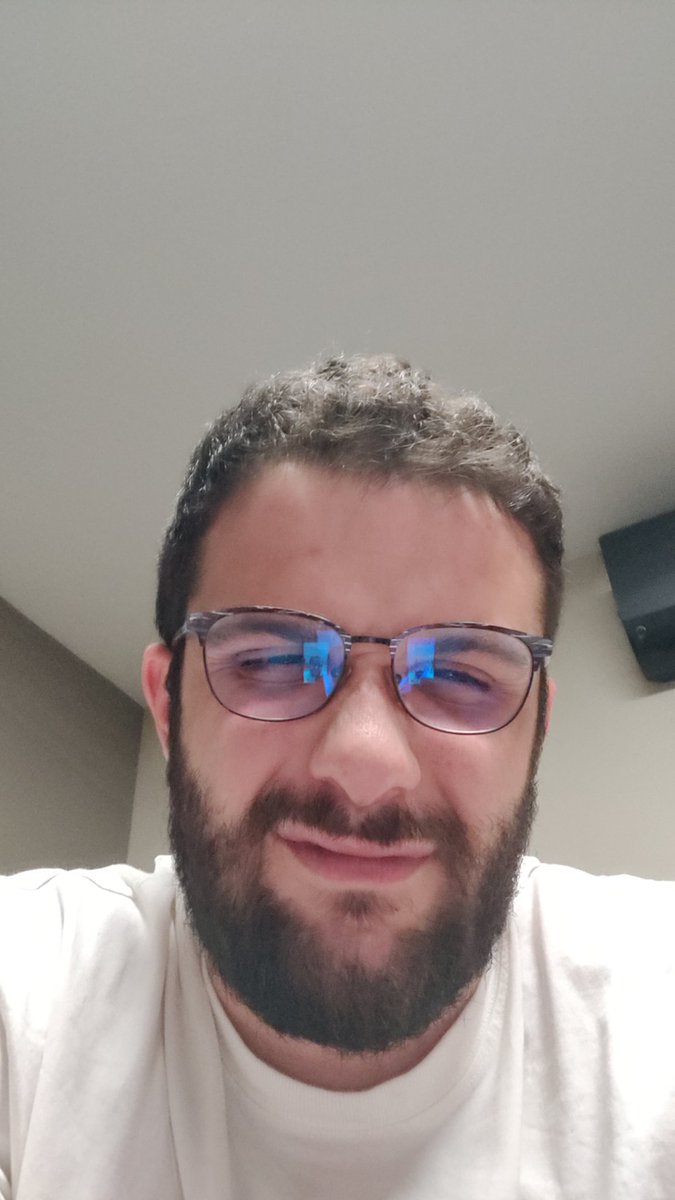 ThrowMage's tweet image. Salut à tous, après plus d'un an d' absence. 
Je vais peut-être faire mon grand retour au 4gamer. 
J'espère que mes jeux de mots et blagues ne vous ont pas trop manqué.