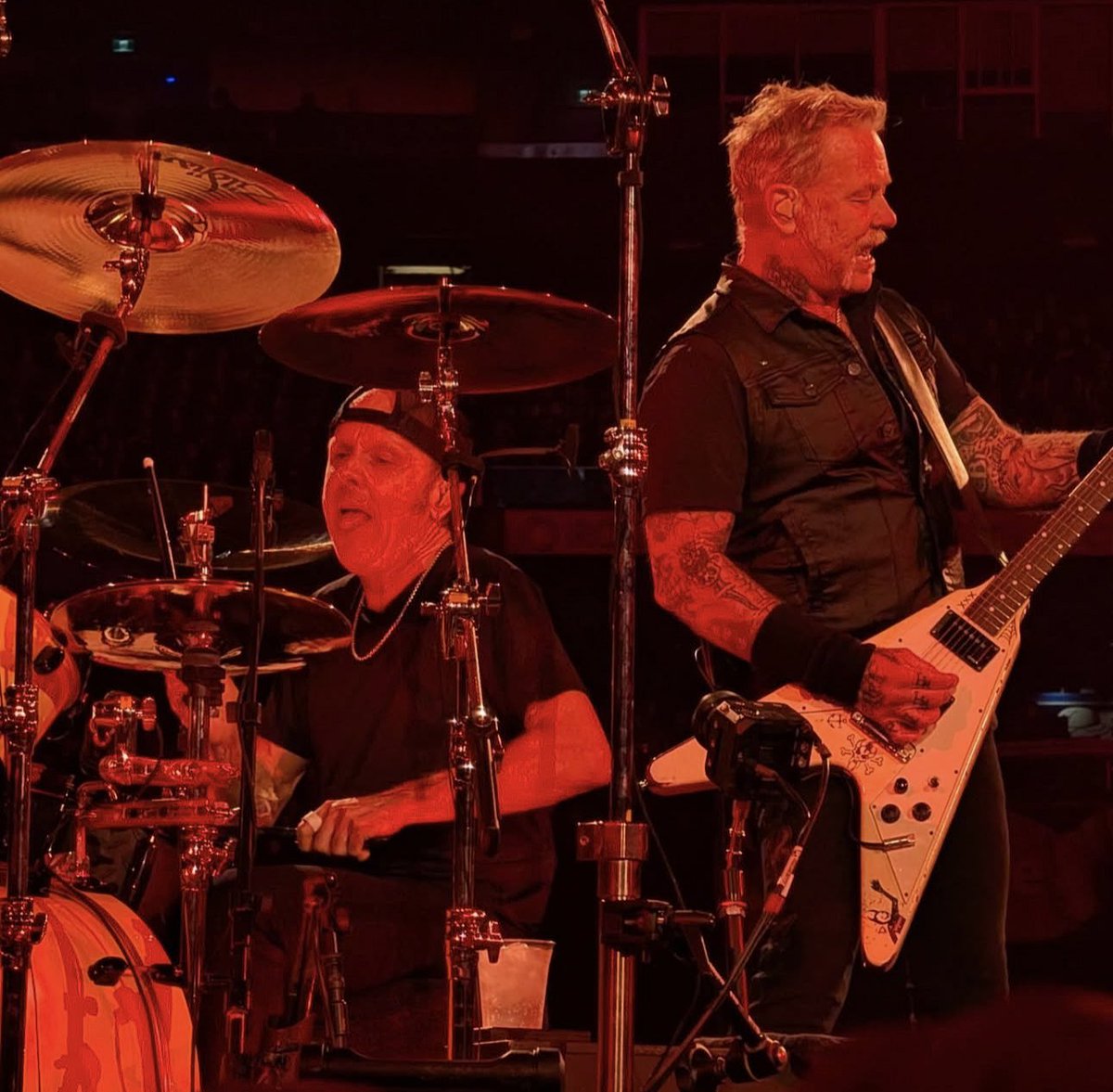 MetSince1981's tweet image. #Noche1…
#Night1…
📸 @Metallica: Presentación en el Rogers Centre de Toronto ON, Canadá 🇨🇦 24 de Abril 2025. Tour: M72 World Tour’25.
#Metallica #M72Toronto #M72WorldTour2025 #M72WorldTour #M72 #RogersCentre #FifthMember #MetFans #MetFamily #MS81 #METALLICASince1981