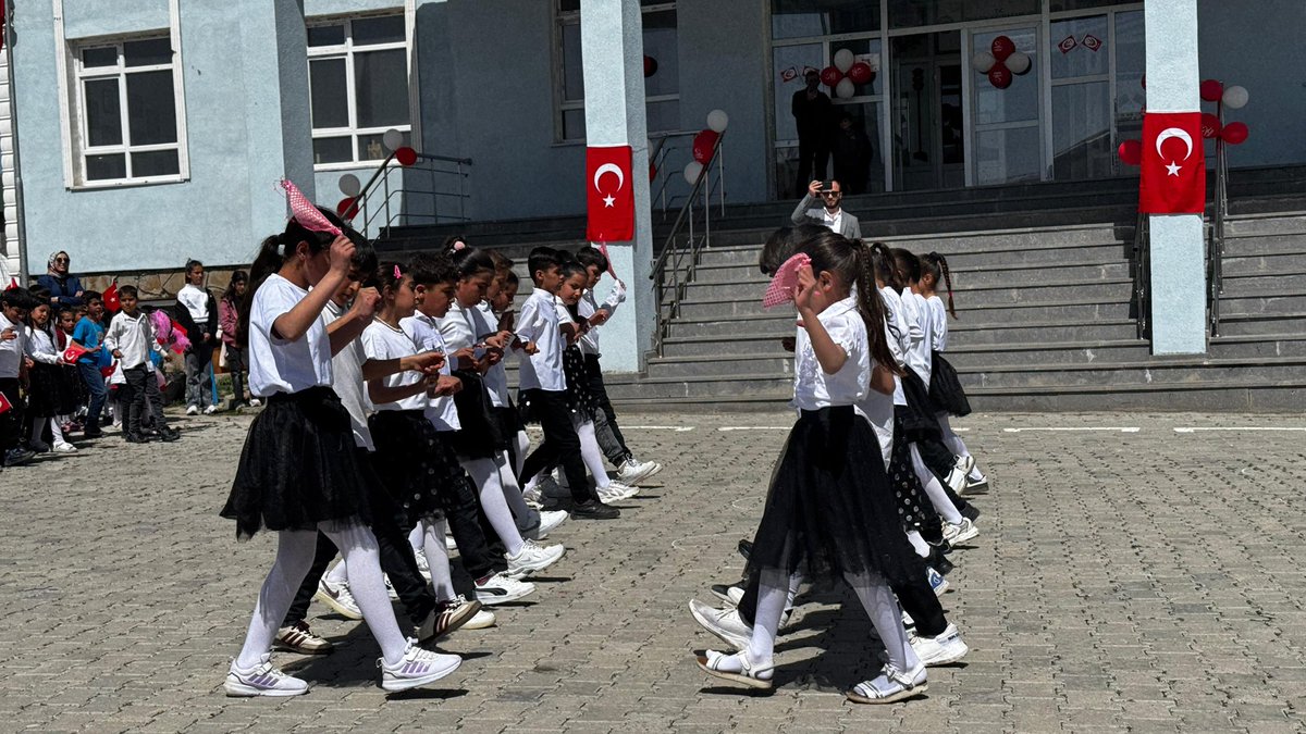ULUKENT İLKOKULU (@ulukentilkokulu) on Twitter photo 23 Nisan Ulusal Egemenlik ve Çocuk Bayramı Kutlu Olsun.🇹🇷🌸
<a href="/tcmeb/">Millî Eğitim Bakanlığı</a>
<a href="/miakarali/">Mustafa Karali</a>
<a href="/agrimem/">AĞRI MEM</a>
<a href="/hasan_kokrek/">Hasan Kökrek</a>
<a href="/diyadinmem/">Diyadin İlçe Milli Eğitim Müdürlüğü</a>
<a href="/remzi0479/">Remzi Işık</a> 23 Nisan Ulusal Egemenlik ve Çocuk Bayramı Kutlu Olsun.🇹🇷🌸
<a href="/tcmeb/">Millî Eğitim Bakanlığı</a>
<a href="/miakarali/">Mustafa Karali</a>
<a href="/agrimem/">AĞRI MEM</a>
<a href="/hasan_kokrek/">Hasan Kökrek</a>
<a href="/diyadinmem/">Diyadin İlçe Milli Eğitim Müdürlüğü</a>
<a href="/remzi0479/">Remzi Işık</a>