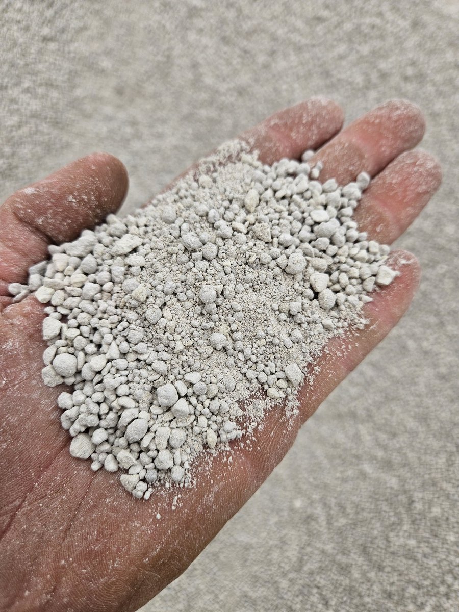 Simon Williamson tweet media