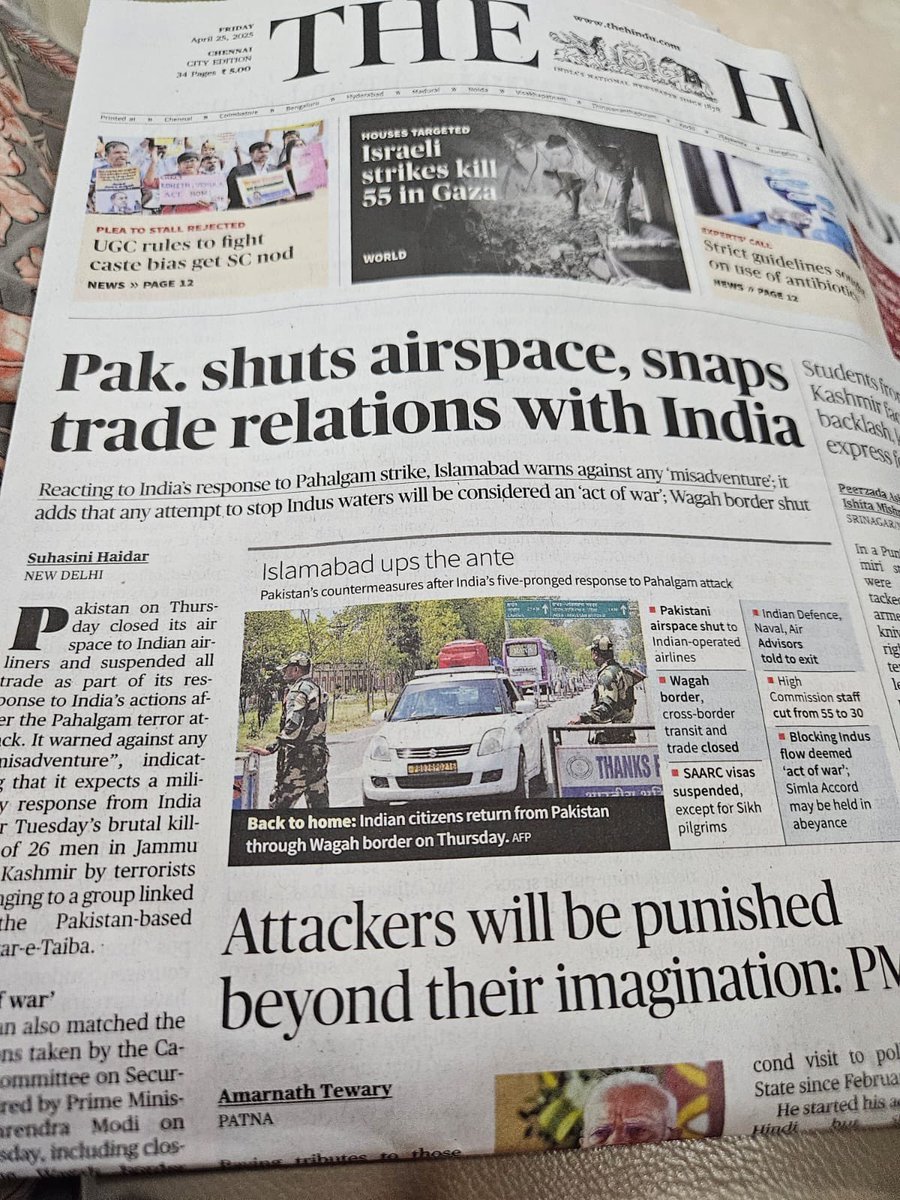 ssankar2634's tweet image. The Hindu ❌

The Pakistan ✅

#Phalagamattack #phalgamterrorattack