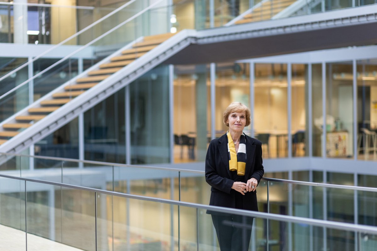 Retrouvez mon intervention au conseil de la <a href="/MetropoleLille/">Métropole Européenne de Lille</a> sur l’avenir de notre bailleur social, <a href="/LMH_officiel/">Lille Métropole Habitat</a> 

➡️ urlr.me/Ju82yK