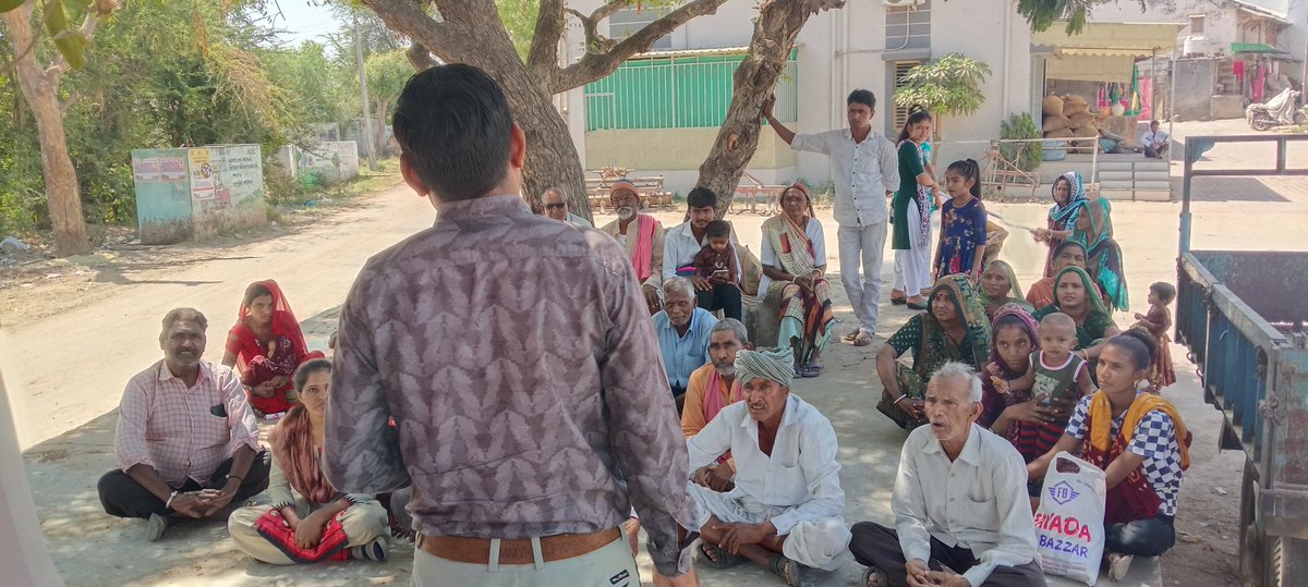 25 એપ્રિલ વિશ્વ મેલેરિયા દિવસ.
"Malaria Ends With Us: Reinvest, Reimagine, Reignite.
ઉદેલા ગામમાં ગુરુ શિબિર દ્રારા
ગામમાં મચ્છરજન્ય રોગ(મેલેરિયા) વિશે આરોગ્ય વિષયક જન જાગૃતિ કરવામાં માં આવી
AAM-MOTAP
PHC -KANODA
Block -BECHARAJI