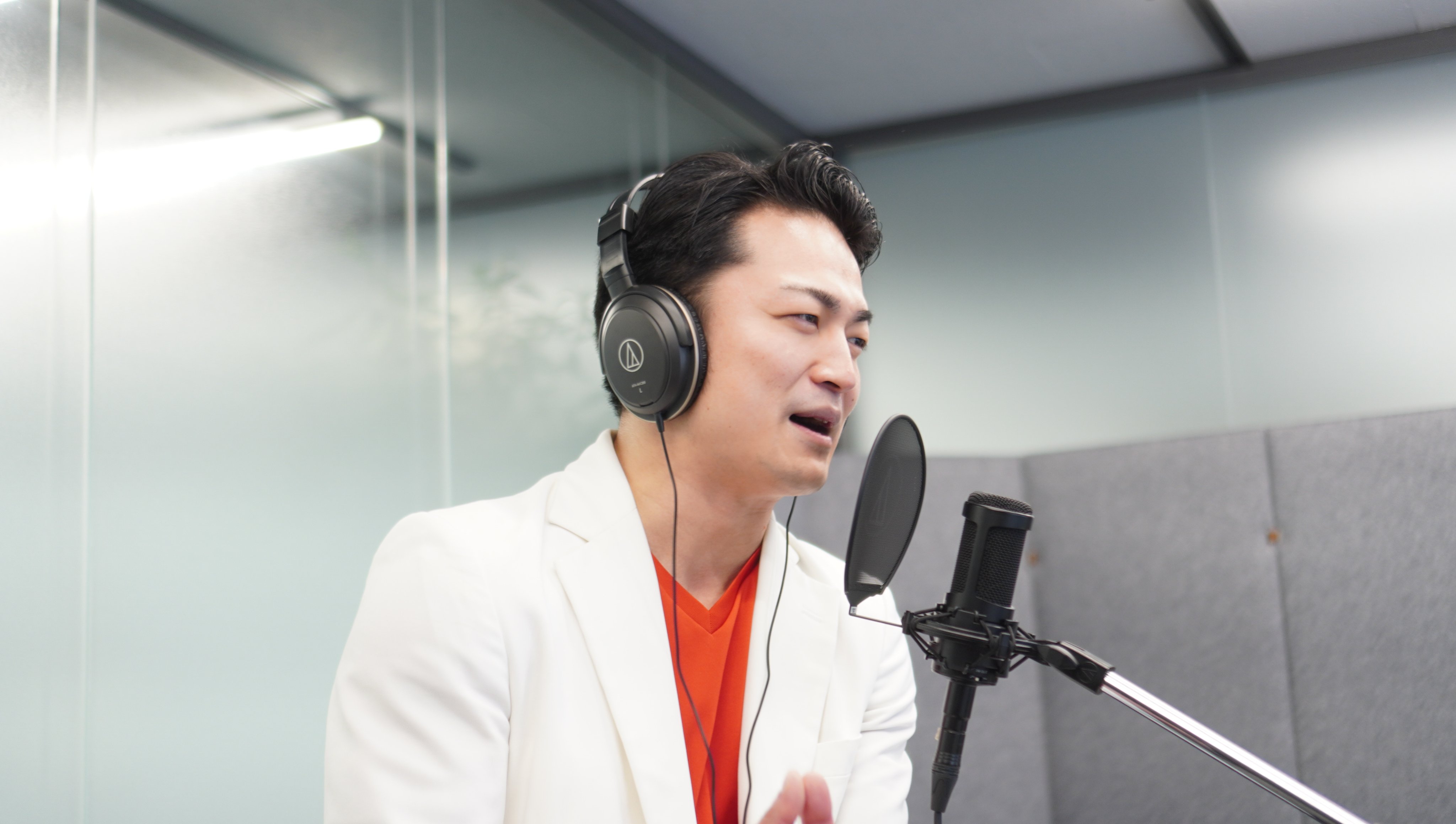 ケビンス プロフィール｜吉本興業株式会社
