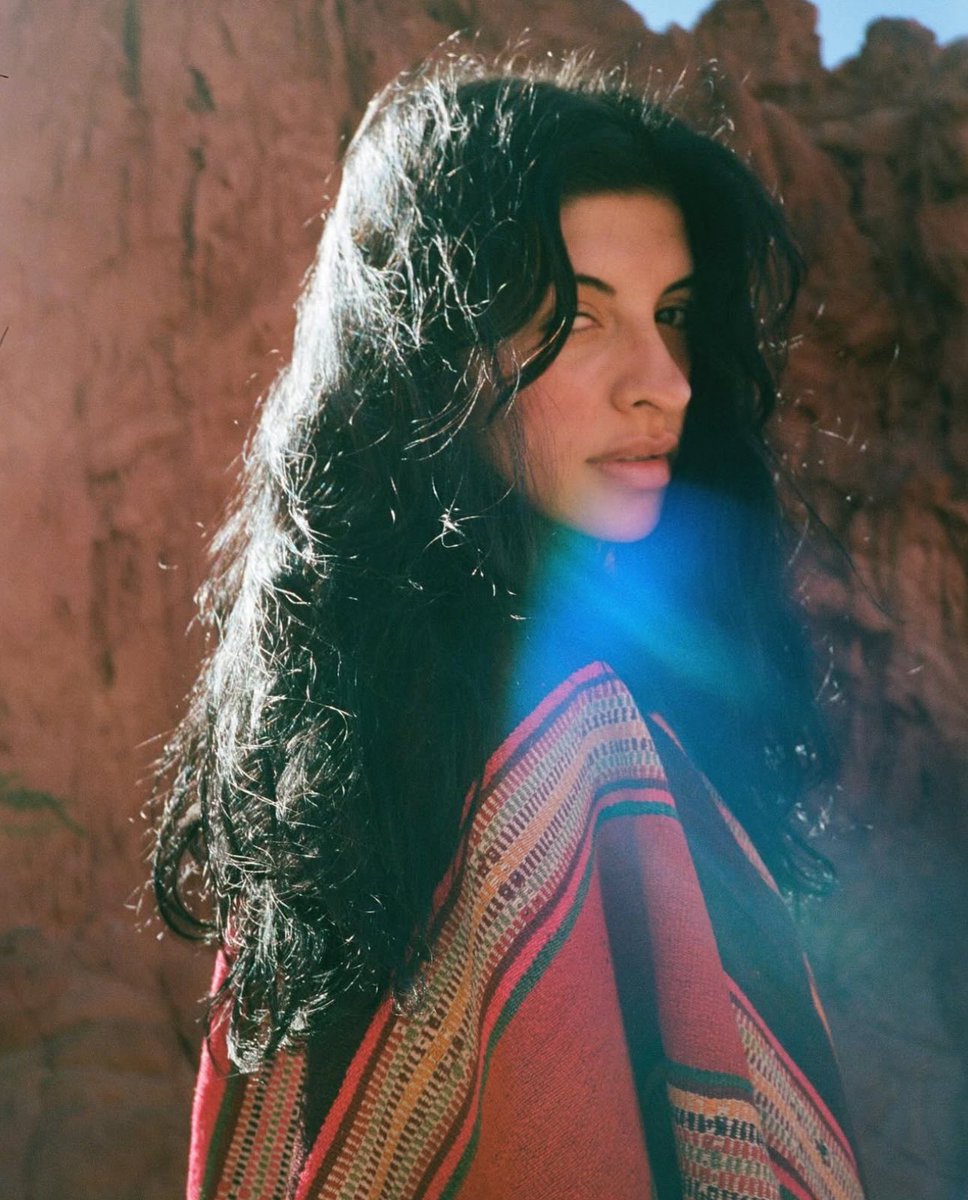 💿 "LATINAJE" de <a href="/cazzuoficial/">Cazzu™</a> ya se encuentra disponible en todas las plataformas digitales. 

Fusiona géneros musicales diversos como tango, bachata, merengue, corrido, cumbia, folklore y más. ¿Qué te pareció?