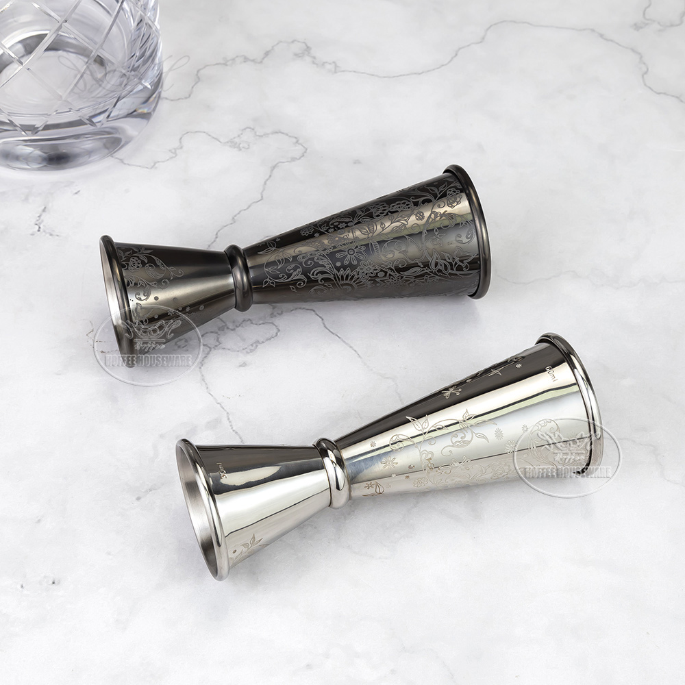 hoffeehouseware's tweet image. Level up your cocktail skills with our Double End Bar Measuring Cup  Japanese Jigger! 🍸 Customizable with your logo &amp;amp; measurements (ML/OZ). Perfect for precision pours. 
#barware #cocktailtools #mixology