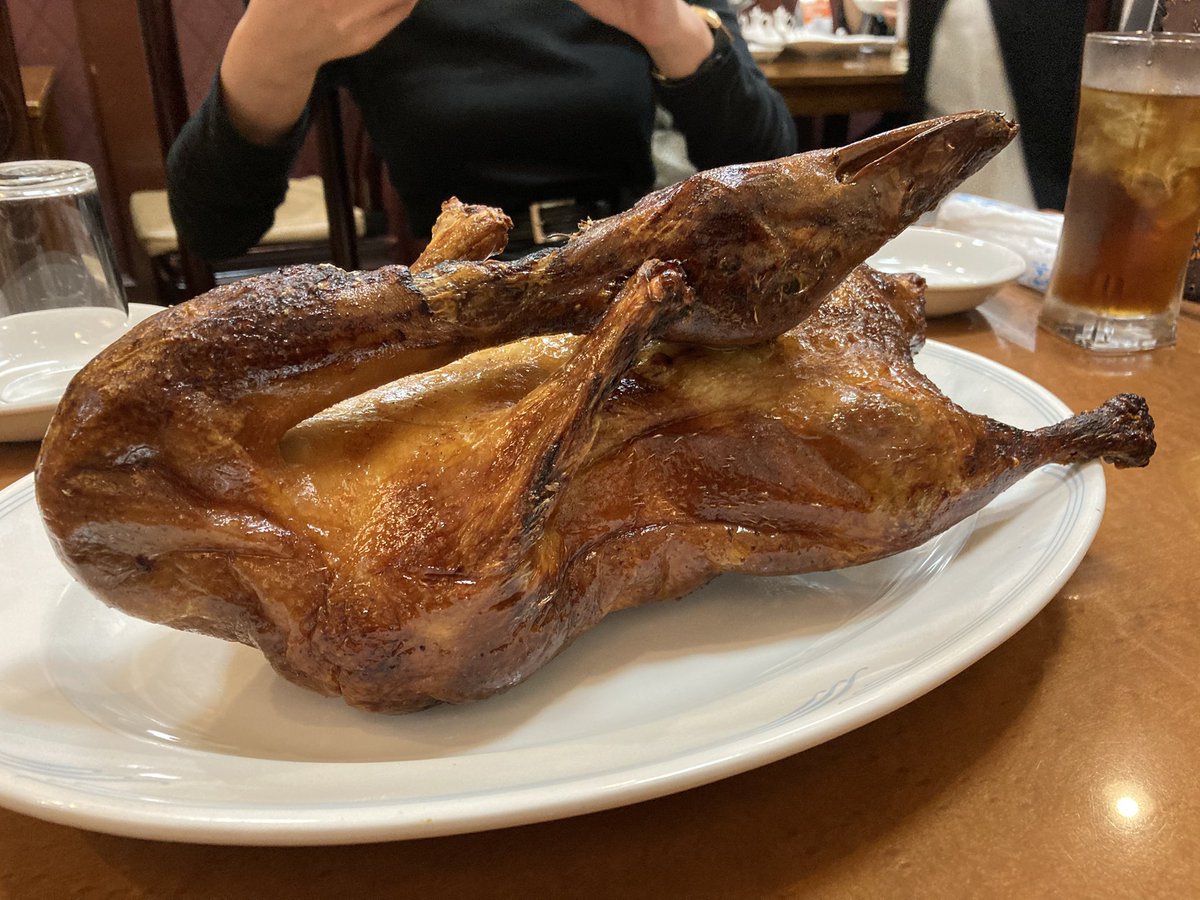 tetsuko_topics's tweet photo. 次は神戸！神戸のご飯ーー😍ご飯だらけw���実に肉になっていく… https://t.co/KLeOTR7GOm