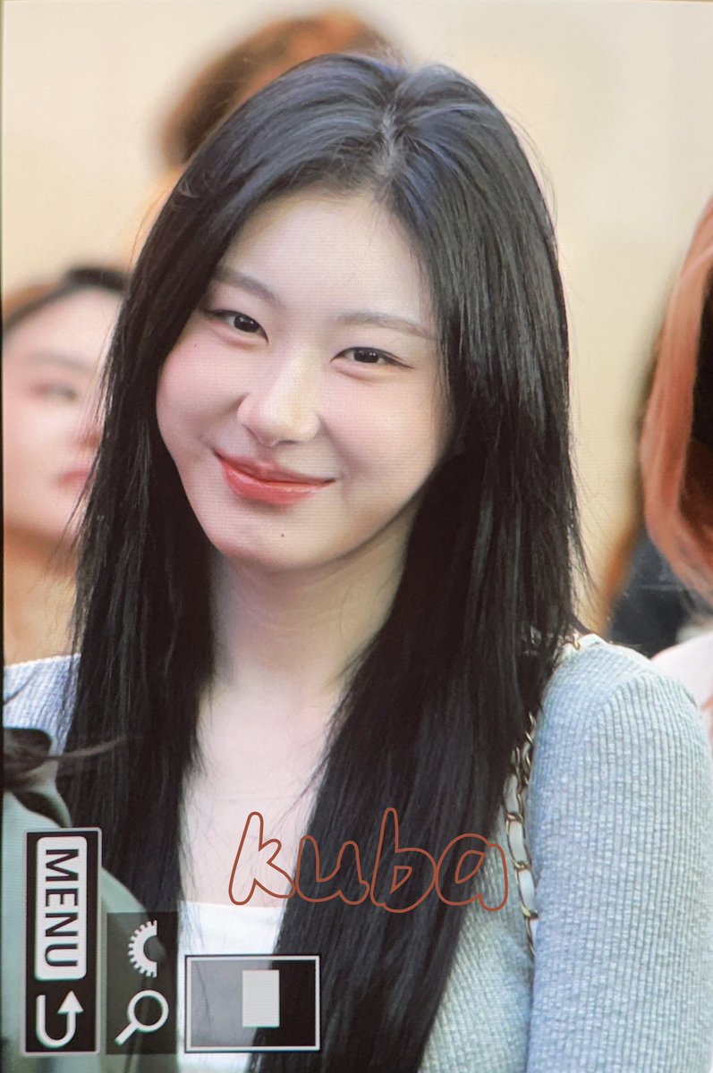 250425   

#ITZY #있지 #CHAERYEONG #채령