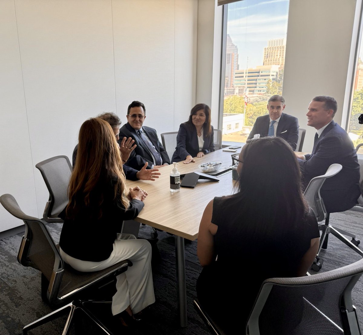 For over a century, the <a href="/LAAreaChamber/">L.A. Area Chamber</a> has fought to uplift the diverse businesses of Los Angeles.

Talking about the Olympics, rebuilding from the fires, housing and the economy.

Incredibly grateful for the conversation.