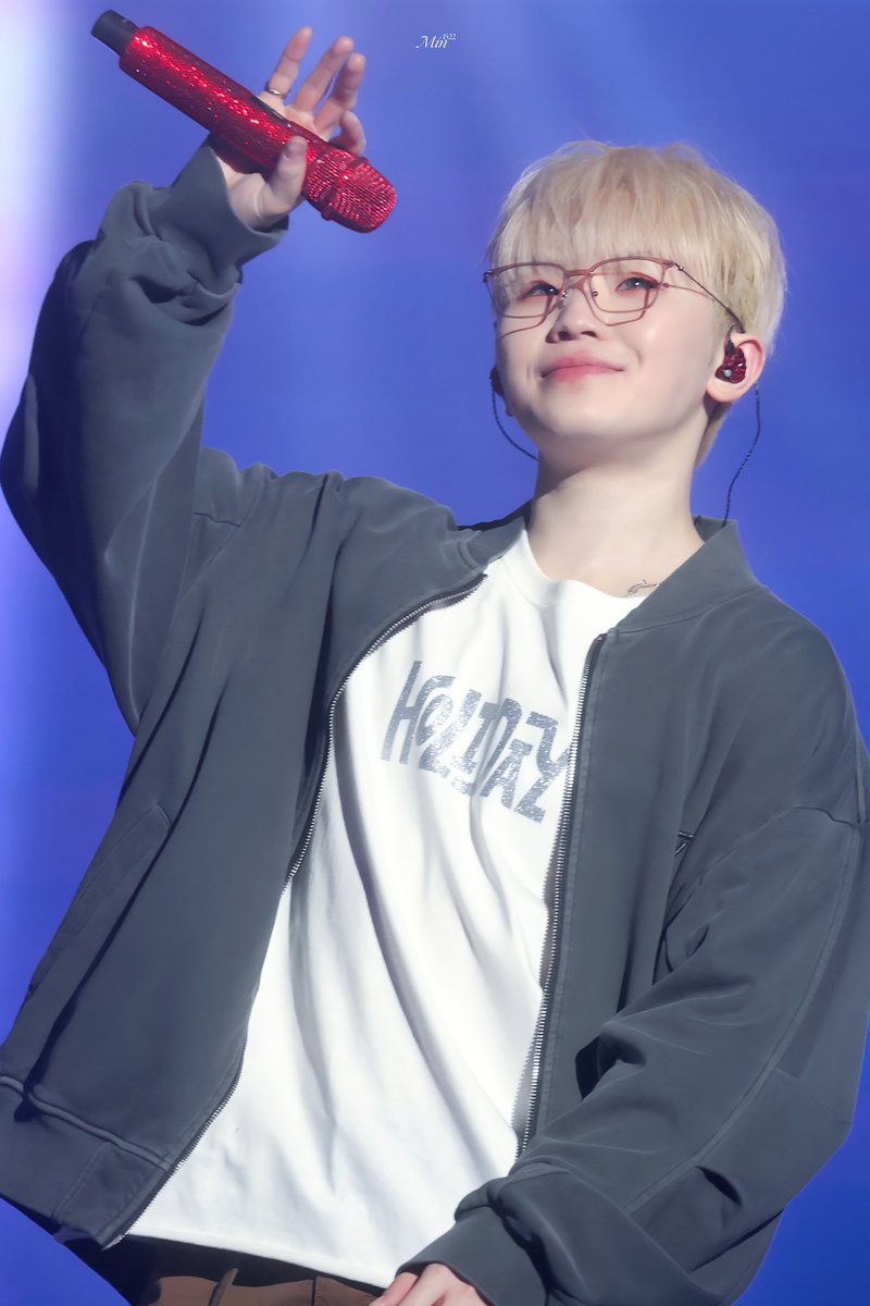 min_1522's tweet photo. 250424 일본 팬미틴

말랑말랑 .. ෆෆෆ

#SEVENTEEN 
#우지 #WOOZI #ウジ  #세븐틴 https://t.co/DRiym5u9uz