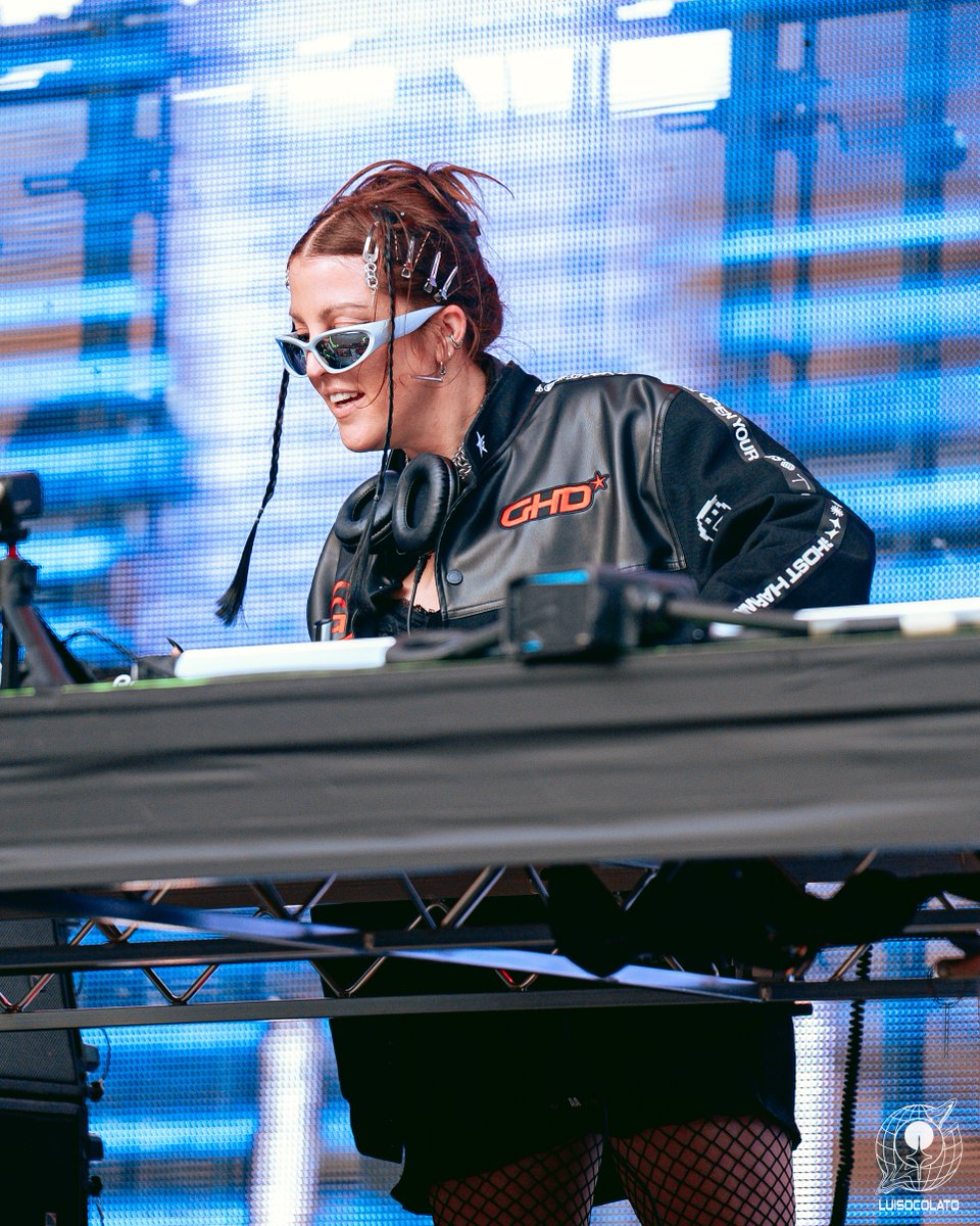 Casting a visionary veil upon the rocks 🌄⚔️ IT'S  <a href="/VEILofficial_/">VEIL ✖️</a>