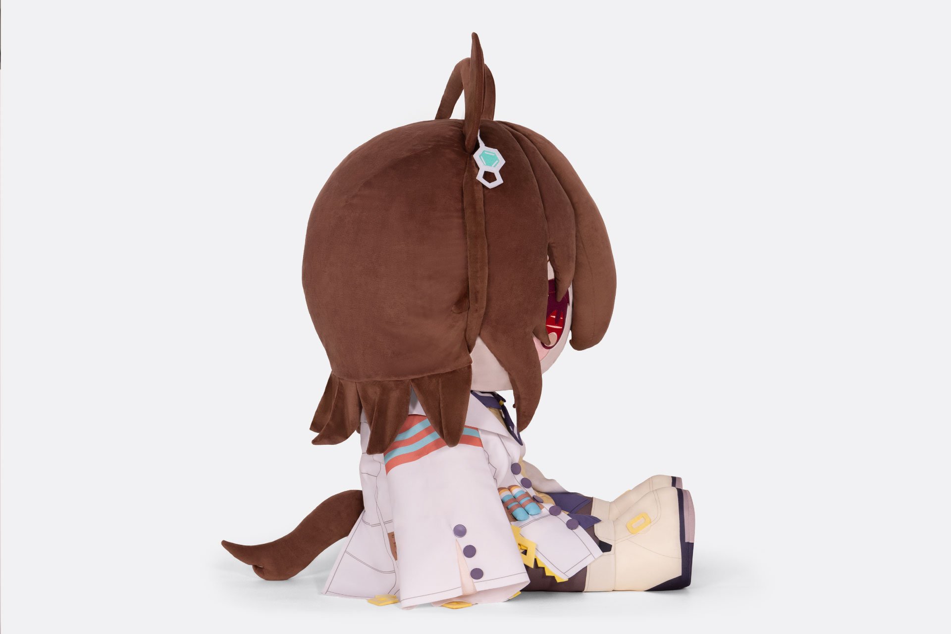 ウマ娘』の超特大ぬいぐるみ「どきゅーと」シリーズとして