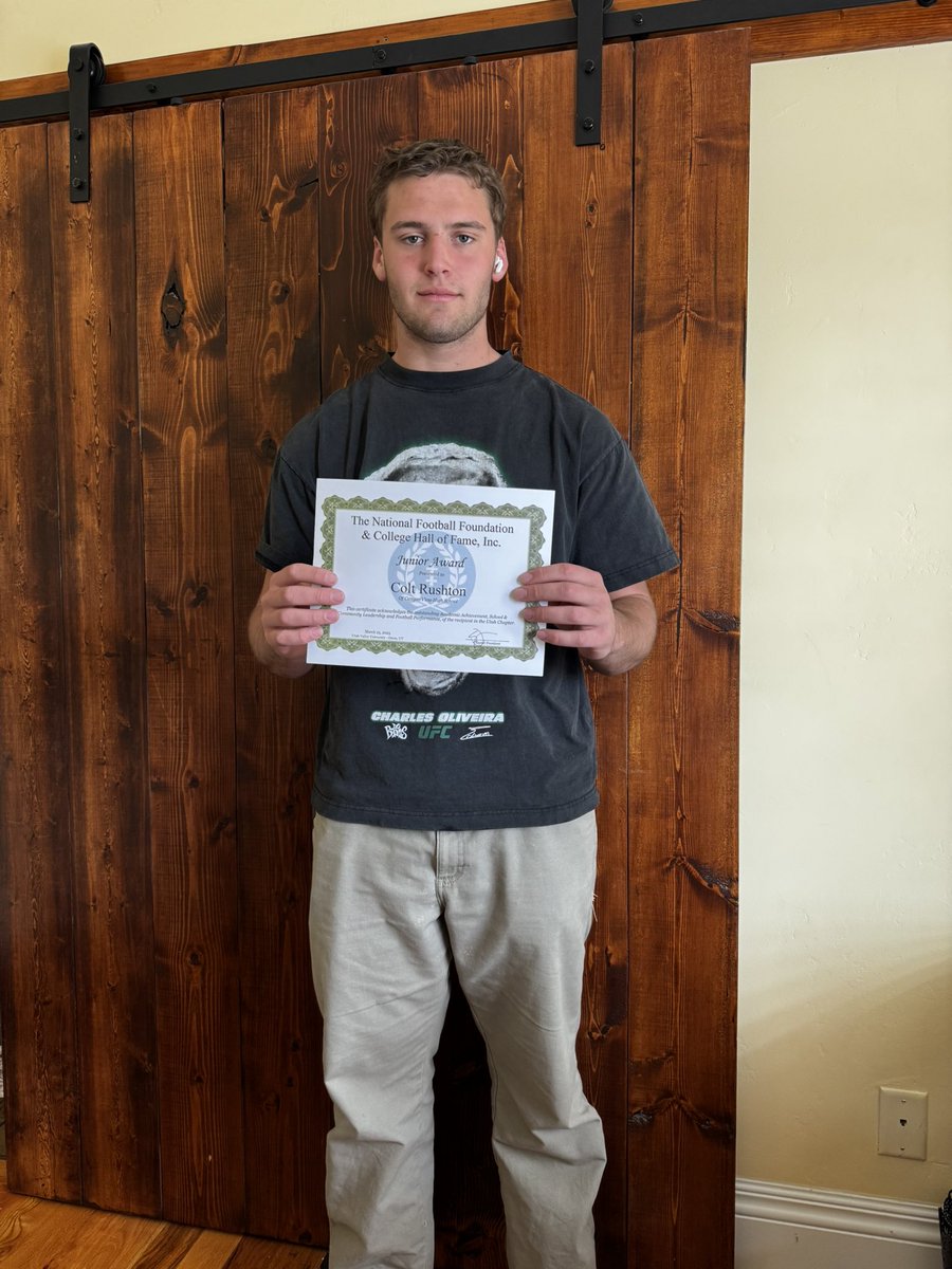 Colt Rushton (@coltrushton75) on Twitter photo Iβm humbled and grateful to have been awarded with The National Football Foundation & College Football Hall Of Fame Junior Award.
<a href="/coachBurkeM/">Burke Miller πΊπΈππ€πΌ</a> Iβm humbled and grateful to have been awarded with The National Football Foundation & College Football Hall Of Fame Junior Award.
<a href="/coachBurkeM/">Burke Miller πΊπΈππ€πΌ</a>
