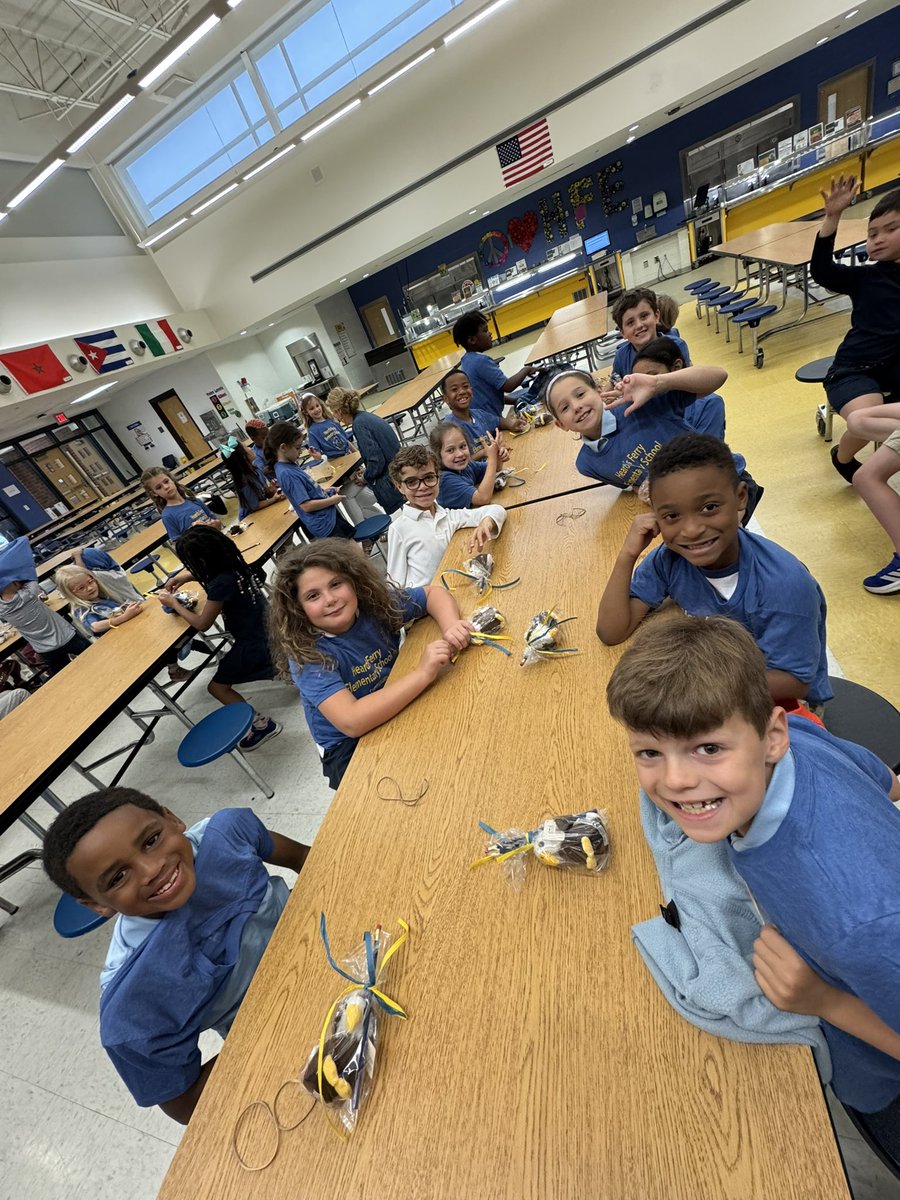 Jennifer Rosenthall (@principalsde) on Twitter photo Thank you <a href="/HeardsFerry/">Heards Ferry</a> for the warm welcome for our future eagles today! <a href="/FCS_HFE_AP/">Lori Dunagan,HeardsFerryElemAP</a> <a href="/alexbatesedu/">Alexandra Bates</a> Thank you <a href="/HeardsFerry/">Heards Ferry</a> for the warm welcome for our future eagles today! <a href="/FCS_HFE_AP/">Lori Dunagan,HeardsFerryElemAP</a> <a href="/alexbatesedu/">Alexandra Bates</a>