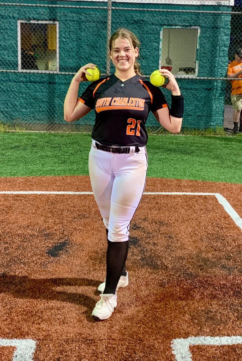 Sophia Frye with TWO home runs this evening.  Congratulations Sophia! <a href="/SophiaFrye2025/">Sophia Frye 2025</a>