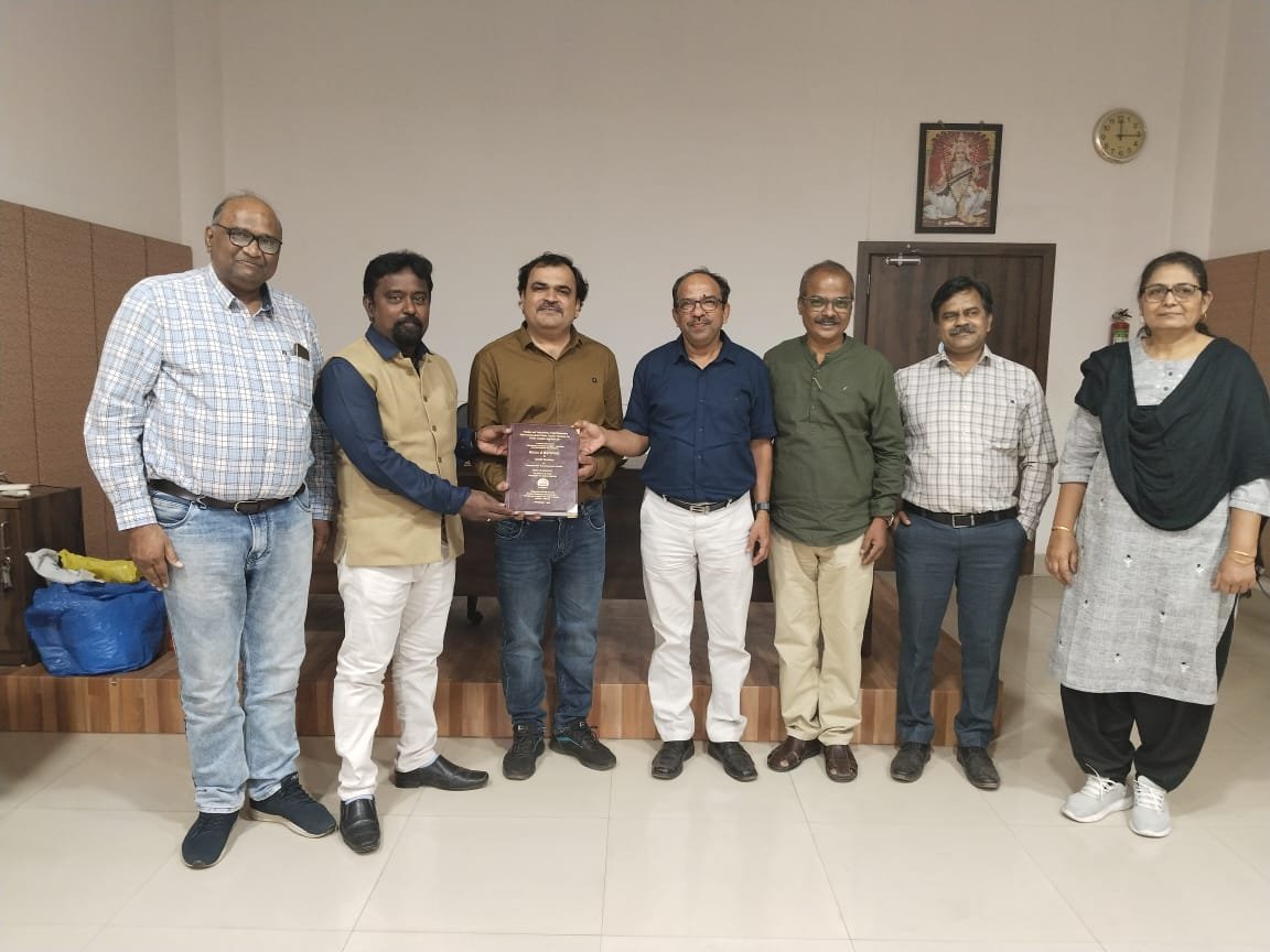 dearcprakash's tweet photo. Honored to be invited by The Maharaja Sayajirao University of Baroda as an External Expert for a Ph.D. thesis evaluation!. Thanks to Dr. J. N. Shah, Head of Textile Chemistry, and Dr. Satyajeet B. Chaudhari, Head of Textile Technology, M. S. University of Baroda. https://t.co/8c5rTWAUVb