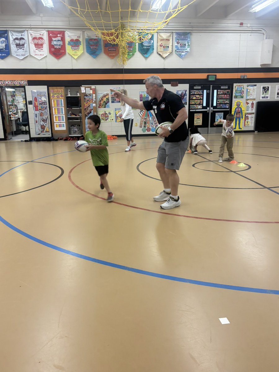ErieElementary (@erieexcellence) on Twitter photo Coach Mark Griffin (and Erie El parent) from Rookie Rugby has been out at PE this week teaching rugby basics to
our youngest students. #StVrainStorm <a href="/DPerfettiDeany/">Dina Perfetti-Deany</a> <a href="/SVVSDsupt/">Jackie Kapushion, Ed.D.</a> Coach Mark Griffin (and Erie El parent) from Rookie Rugby has been out at PE this week teaching rugby basics to
our youngest students. #StVrainStorm <a href="/DPerfettiDeany/">Dina Perfetti-Deany</a> <a href="/SVVSDsupt/">Jackie Kapushion, Ed.D.</a>