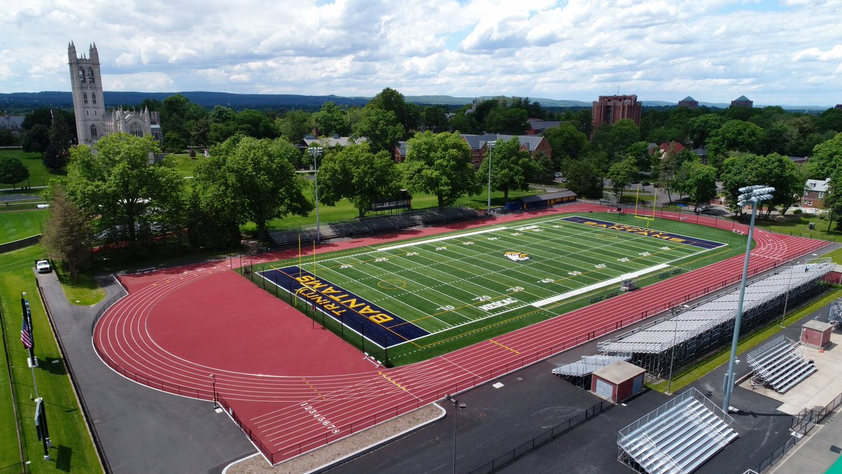 Huge thank you to <a href="/CoachDevanney/">Jeff Devanney</a> <a href="/_coachdwilliams/">Denver Williams</a> &amp; <a href="/coachmelnitsky/">Mark Melnitsky</a> for having me at Trinity’s Junior day yesterday! It was awesome being on campus! I loved learning about the program, and the tradition at Trinity!