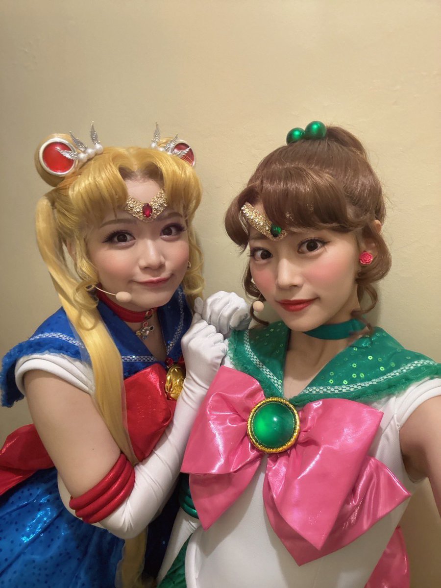 #SailormoonTheSuperLive 🌙🐰

ニューヨーク公演ありがとうございました！
ついにツアー最後の都市での公演が始まりました！

愛すべきプリンセスセーラームーンと、、💞
明日も四守護で全力で守ります！！！

Thank you！！💫

 #Sailormoon #SailorJupiter #セーラームーン