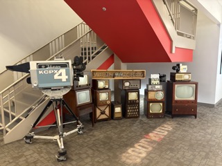 DegeringKa43793's tweet image. From early 1950s television sets to a 24/7 streaming app, @abc4utah is reshaping the way news is consumed. The station is bridging the gap between platforms, generations, and storytelling styles to engage viewers. Stay tuned for an upcoming article!
#digitaljournalism #ABC4