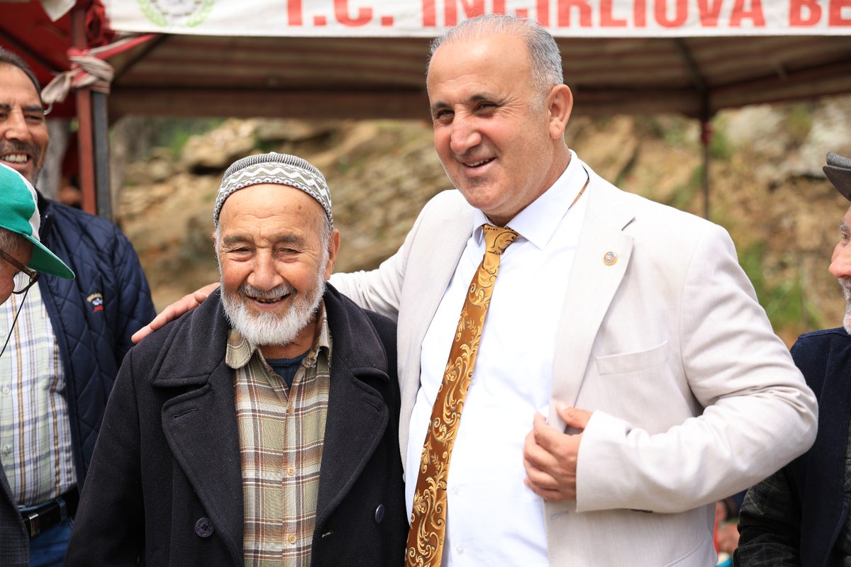 Mübarek Cuma gününün fazileti ile rızkımıza bereket, hanelerimize saadet, gönüllerimize huzur ve selamet diliyorum. Sabahımız hayırlı, günümüz Aydın, Cumamız mübarek, dualarımız kabul olsun. #HayırlıCumalar 🙏🏻
#BizimSevdamızİncirliova ❤️🇹🇷