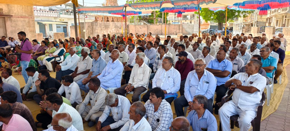 District Panchayat Rajkot (@ddorajkot1) on Twitter photo રાજકોટ જિલ્લાના પડધરી તાલુકાની ખંભાળા ગ્રામ પંચાયત ખાતે રાષ્ટ્રીય પંચાયત દિવસ અંતર્ગત ખાસ ગ્રામસભા યોજવામાં આવી અને માન. વડાપ્રધાન શ્રી <a href="/narendramodi/">Narendra Modi</a> વર્ચ્યુઅલ ઉપસ્થિતિમાં રાજ્યકક્ષા અને રાષ્ટ્રીયકક્ષાના કાર્યક્રમને નિહાળી પંચાયતી રાજ વ્યવસ્થાના મહત્વ અંગે માહિતગાર થયા.<a href="/CMOGuj/">CMO Gujarat</a> રાજકોટ જિલ્લાના પડધરી તાલુકાની ખંભાળા ગ્રામ પંચાયત ખાતે રાષ્ટ્રીય પંચાયત દિવસ અંતર્ગત ખાસ ગ્રામસભા યોજવામાં આવી અને માન. વડાપ્રધાન શ્રી <a href="/narendramodi/">Narendra Modi</a> વર્ચ્યુઅલ ઉપસ્થિતિમાં રાજ્યકક્ષા અને રાષ્ટ્રીયકક્ષાના કાર્યક્રમને નિહાળી પંચાયતી રાજ વ્યવસ્થાના મહત્વ અંગે માહિતગાર થયા.<a href="/CMOGuj/">CMO Gujarat</a>