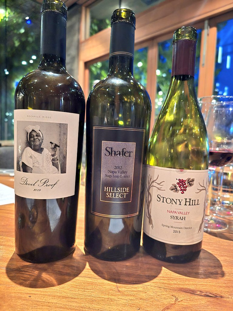 #ThirstyThurday with my buddies <a href="/dklaudt/">David Klaudt</a> and <a href="/Povlak/">David Povlak</a> at Healdsburg.  #winelover #wine #Napa