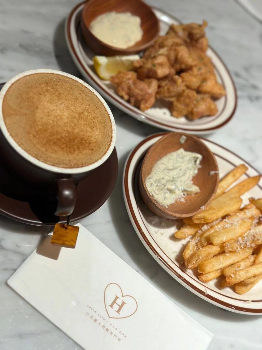 ZCL_zwsa's tweet image. Oh my god, the delicious food at night will really make me gain a lot of weight! !