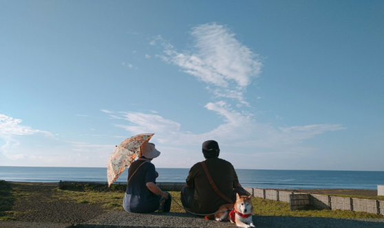 aphros67's tweet image. 私事で恐縮です。

子宮体癌で闘病中でした妻・留美子が2025年4月14日23時56分に満56歳にて永眠いたしました。

尚葬儀は、故人の意向により近親者のみで執り行いました。留美子らしくお花でいっぱいの葬儀にいたしました。

故人が生前賜りましたご厚誼に深く御礼申し上げます。