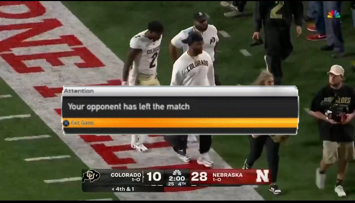 It has come to my attention that SheDURR Sanders has LEFT his draft party with 2 picks left in the first round😂