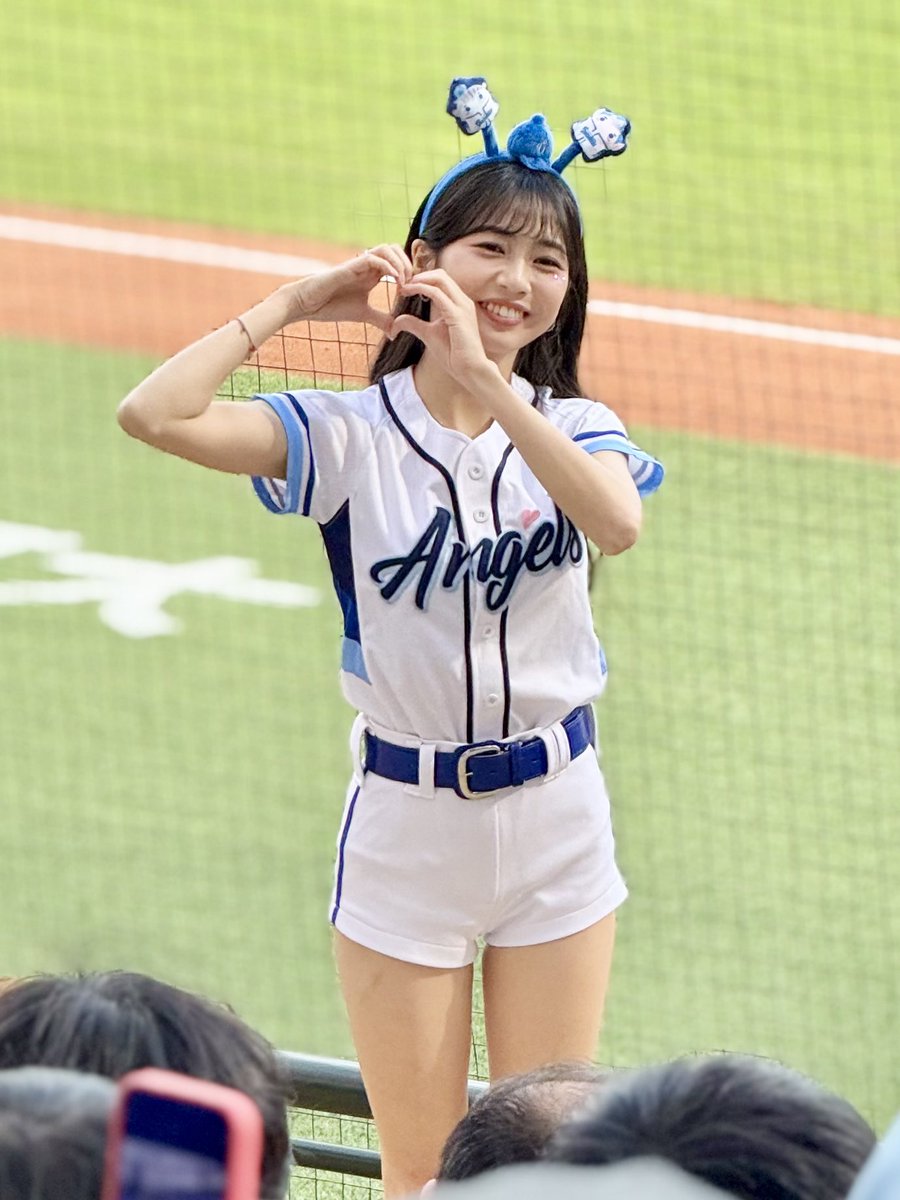 2025/04/13 Fubon Angels（富邦ガーディアンズ公式チアリーダー） 富邦